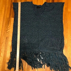 Steve Madden Sweater/poncho